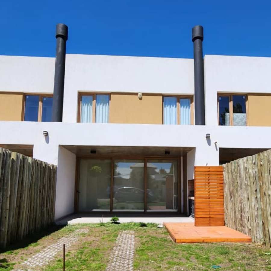 Dúplex en Monte Hermoso alquileres