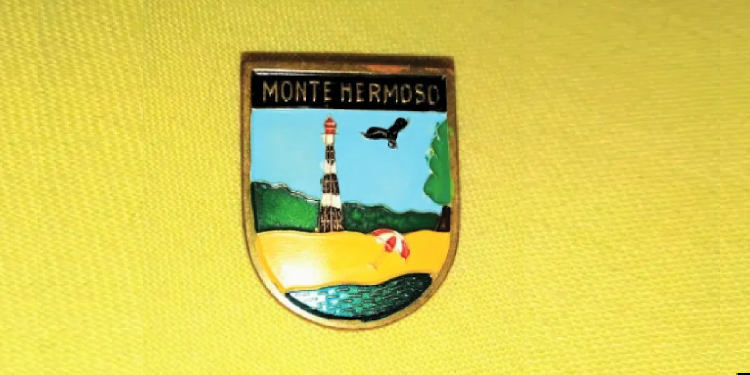 pin de monte hermoso a la venta