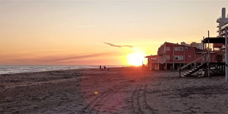 Qué predicen sobre el clima en Monte Hermoso y Sauce Grande para este último fin de semana de verano